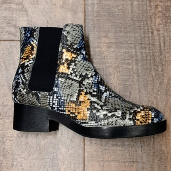 Jeffery Campbell boots - Picture 2 of 7